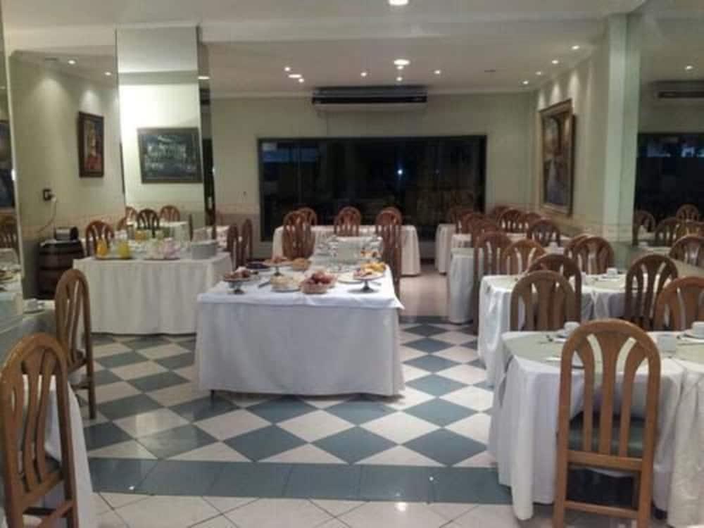 Hotel Ariosto Mendoza Luaran gambar